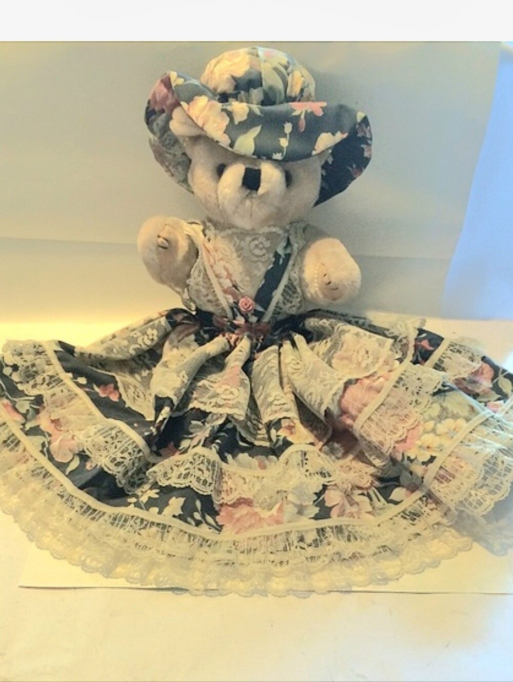 Vintage Bearly People Victorian Elegance Southern Belles Series Collection 80s